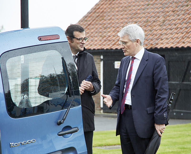 Fabio Ferrari, Symbio FCell's CEO, and Andrew Jones MP, Transport Minister at Department for Transport.